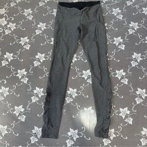 Lululemon Grey Ruched Hem Leggings Sz 6